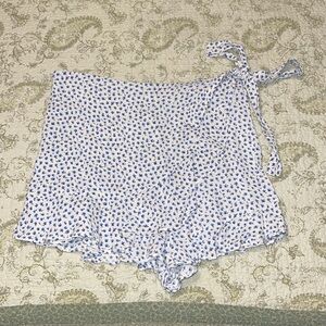 Forever 21 Floral Ruffle Skort